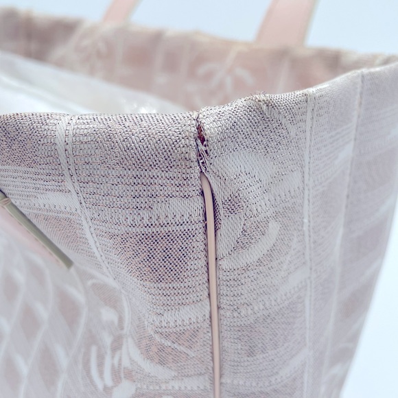 CHANEL Tote New Travel Line Shimmering Pink - Picture 9 of 11